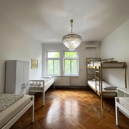 Rooms Miklosiceva Ljubljana Luaran gambar