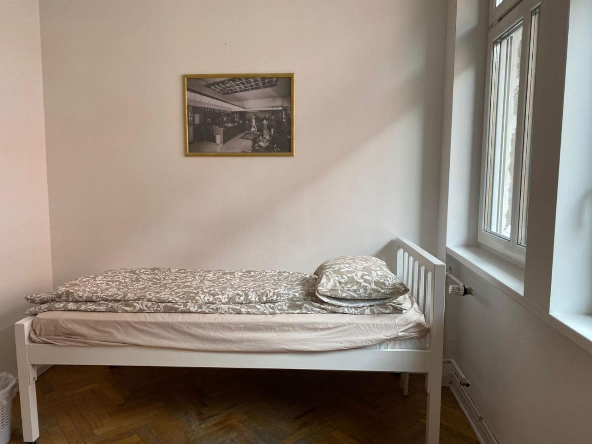 Rooms Miklosiceva Ljubljana Luaran gambar