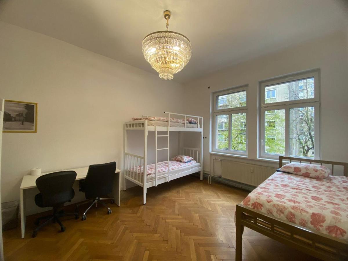 Rooms Miklosiceva Ljubljana Luaran gambar