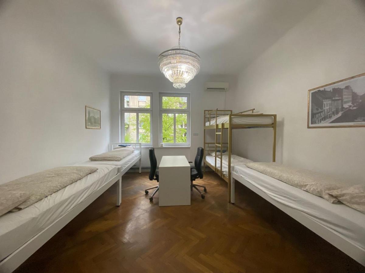 Rooms Miklosiceva Ljubljana Luaran gambar